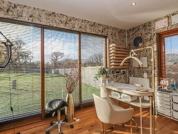 Glamping Pod 9 - Gower