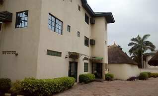 DAVIES SUITES