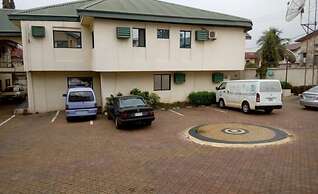 DAVIES SUITES