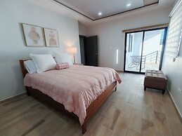 San Carlos Apartment