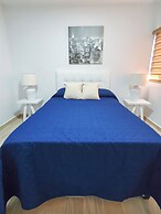 San Carlos Apartment