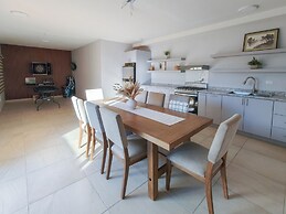 San Carlos Apartment