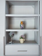 San Carlos Apartment
