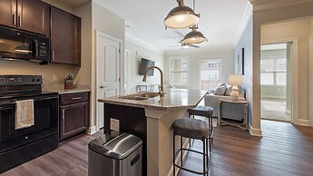 Landing Apartments Greer - Sugar Creek