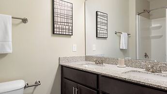 Landing Apartments Greer - Sugar Creek