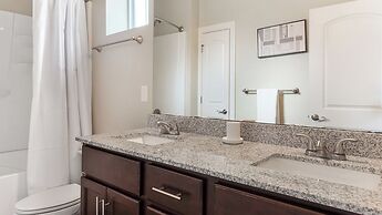 Landing Apartments Greer - Sugar Creek
