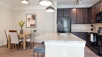 Landing Apartments Greer - Sugar Creek