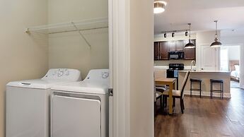 Landing Apartments Greer - Sugar Creek