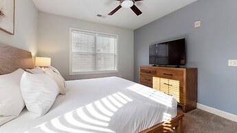 Landing Apartments Greer - Sugar Creek