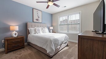 Landing Apartments Greer - Sugar Creek