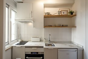 Anjos City Center Apartment by Homing