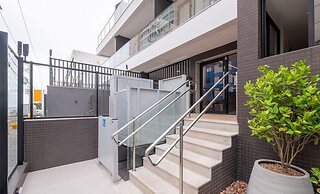 Modern Studios 230 Meters From the Beachfront - Hsas