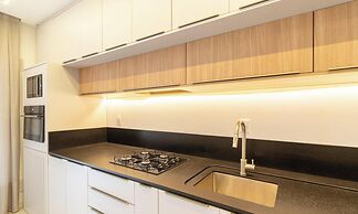 Apto c/ Varanda Gourmet próximo ao Mar OZN1004
