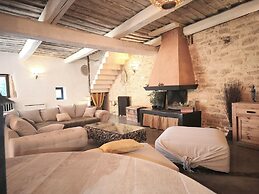 Mas de Castille Guest House