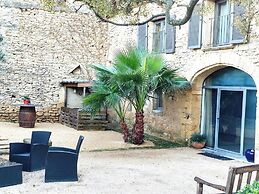 Mas de Castille Guest House