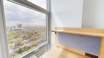 Oak House Residence