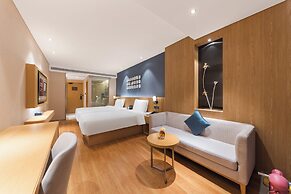 Yu Garden Crystal Orange Hotel