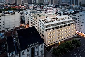 Yu Garden Crystal Orange Hotel