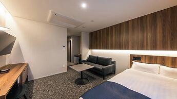 THE STILL HOTEL