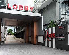 River Hotel Hatyai