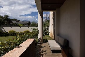 ANALO Resort Hotel