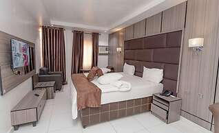 Nondon Hotels