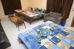Kaka Paying Guest House