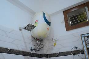 Kaka Paying Guest House