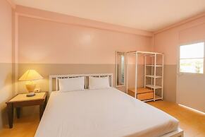 Pink Residence Chalong