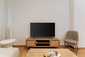 Classy & Modern Apt in Pagrati - Athens