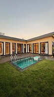Finding Life House By Jumbo Holidayz