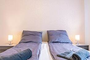 Comfy 2BR 1LR Apartment Donaustadt