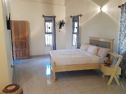 Gray Hideaway Resort