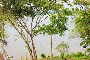 Gray Hideaway Resort