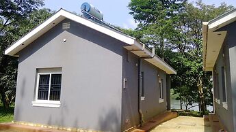 Gray Hideaway Resort