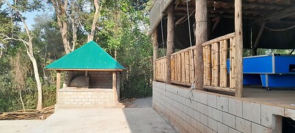 Gray Hideaway Resort