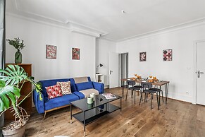 Bright 1BR Steps from Canal Saint-Martin