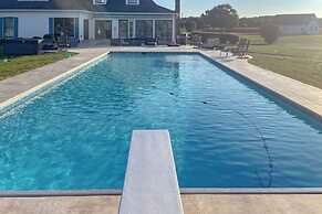 Dock, Pier & Chesapeake Bay Access! Family Getaway
