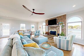 Dock, Pier & Chesapeake Bay Access! Family Getaway