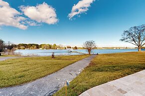 Dock, Pier & Chesapeake Bay Access! Family Getaway