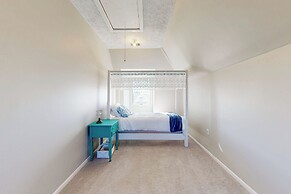 Dock, Pier & Chesapeake Bay Access! Family Getaway