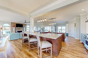 Dock, Pier & Chesapeake Bay Access! Family Getaway
