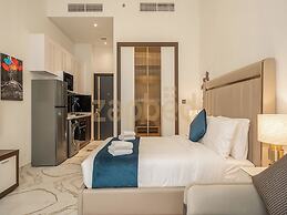 Zapbed-Modern Studio Petalz By Danube
