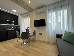 Apart Hotel Happy Life