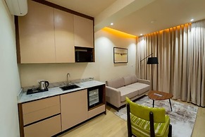 7EVEN Suites
