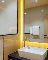 7EVEN Suites