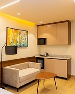 7EVEN Suites