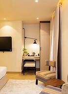 7EVEN Suites
