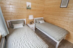 Glenview Log Cabin