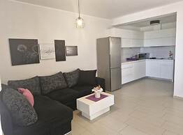 Apartment Slanica Beach Escape